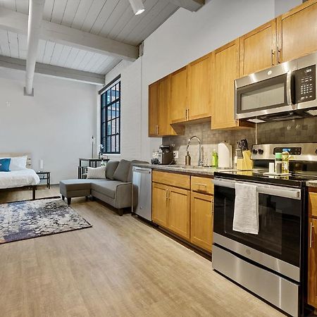 Brooklyn Style Studio Loft Minutes From Firstenergy Stadium 210 Cleveland Luaran gambar